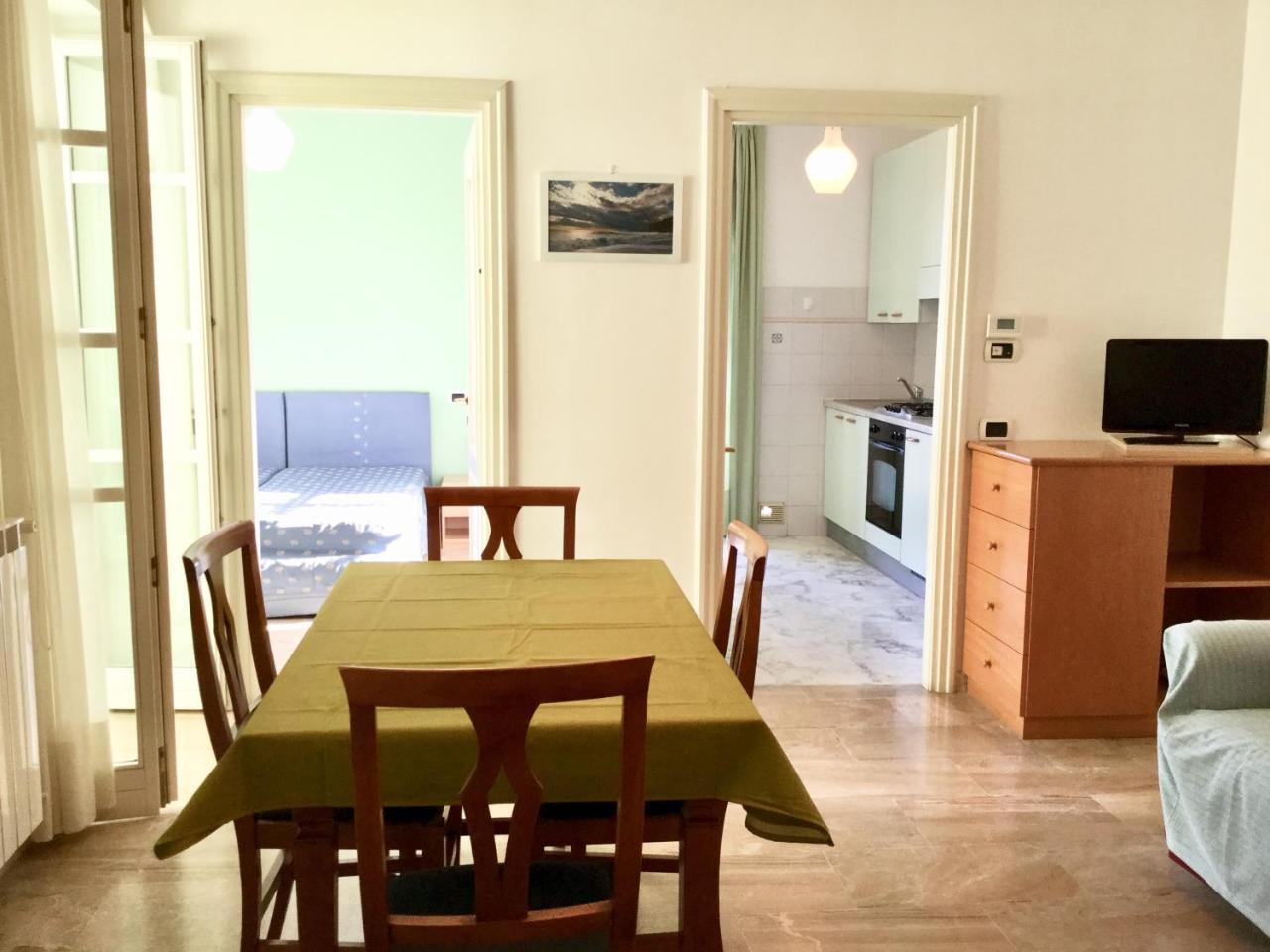 פינאלה ליגורה La Villetta Appartamenti Per Vacanze מראה חיצוני תמונה